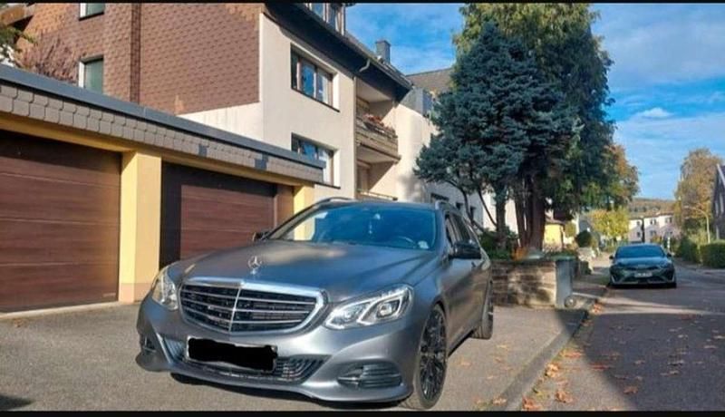 Gebraucht 2014 Mercedes E200 AMG line Kombi | 12.800 € (Superpreis) - Bild 1/4