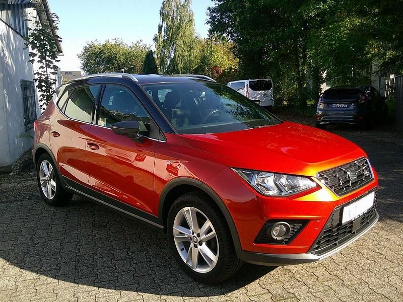 Orange Gebraucht 2020 Seat Arona FR SUV | 13.950 € (Fairer Preis) - Bild 1/4