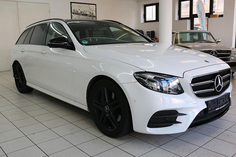 Gebraucht Mercedes E220 AMG 194 PS (142 kW) 2017 Weiß Kombi