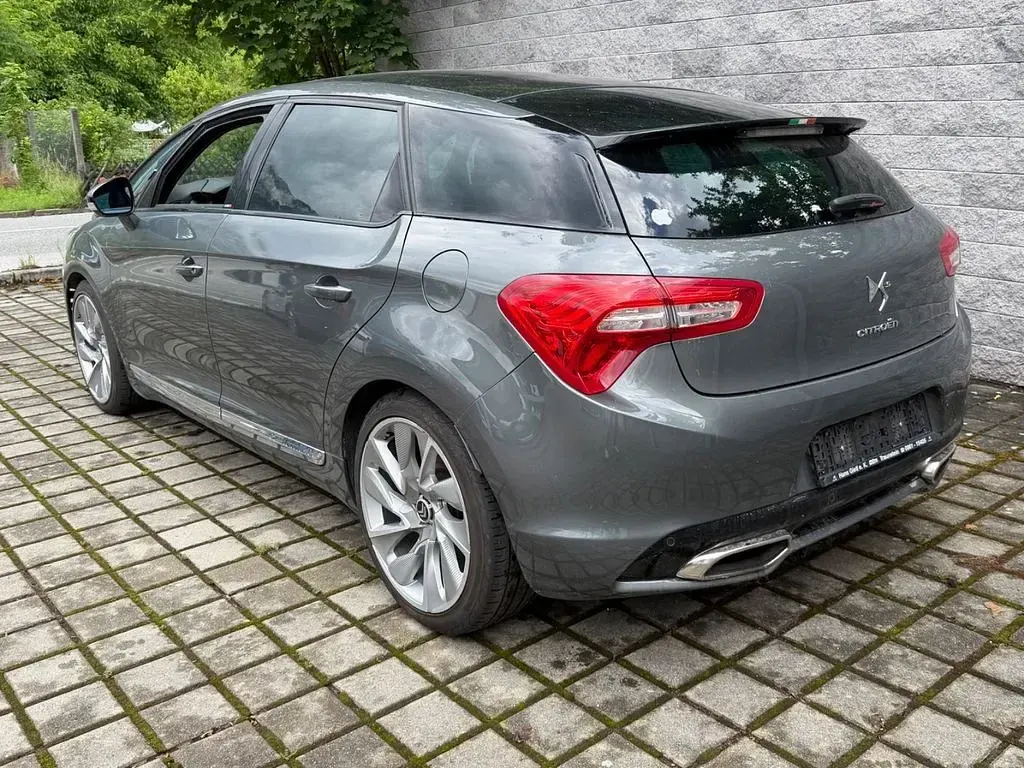Gebraucht Citroën DS5 Sport Chic 200 PS (147 kW) 2012 Grau Kleinwagen