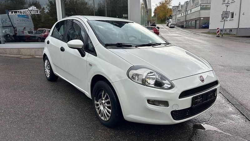 Grau Gebraucht 2008 Fiat Grande Punto Dynamic Kleinwagen | 1.490 € (Guter Preis) - Bild 1/4