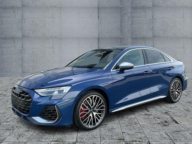 Gebraucht Audi S3 Ambiente 333 PS (244 kW) 2024 Ascariblau metallic Limousine