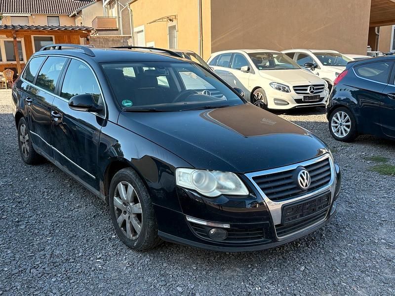 Schwarz Gebraucht 2006 VW Passat Kombi | 890 € (Superpreis) - Bild 1/4