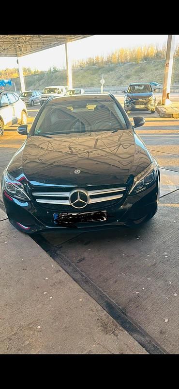 Schwarz Gebraucht 2015 Mercedes C200 Kombi | 8.600 € - Bild 1/3