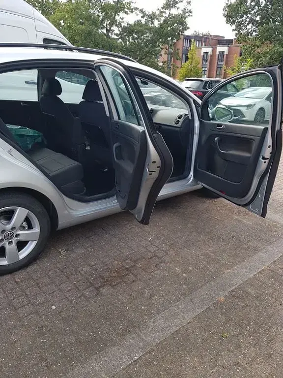 Gebraucht VW Golf Plus Team 105 PS (77 kW) 2010 Grau Van / Kleinbus
