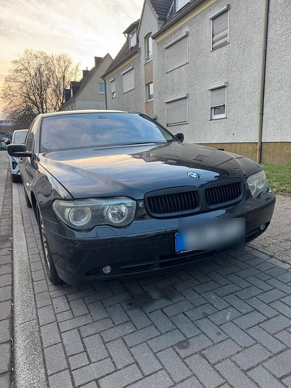 Schwarz Gebraucht 2003 BMW 730 Limousine | 7.100 € (Guter Preis) - Bild 1/4