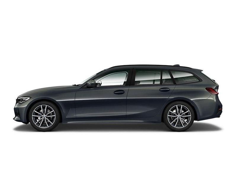 Gebraucht BMW 330 Advantage 258 PS (189 kW) 2022 Grau Kombi