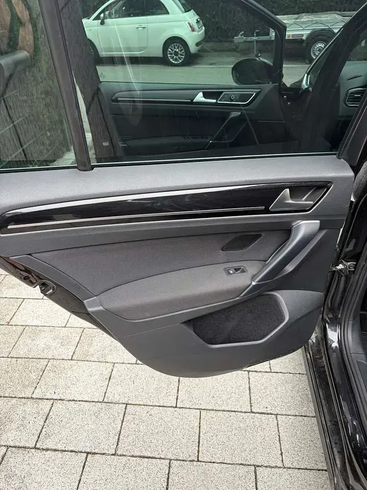 Gebraucht VW Golf VII Highline 150 PS (110 kW) 2018 Kombi
