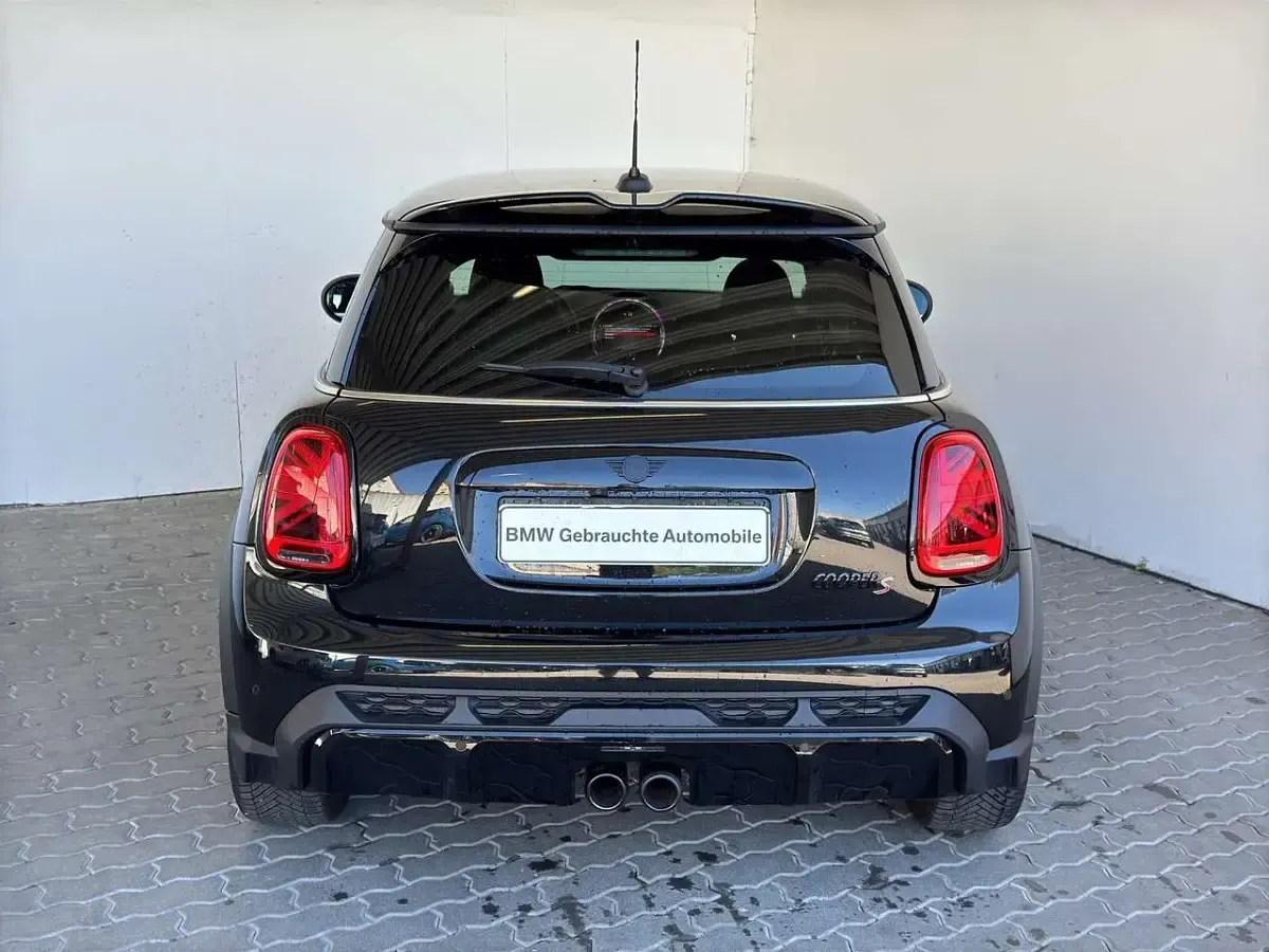 Gebraucht Mini John Cooper Works 178 PS (130 kW) 2022 Schwarz Kleinwagen