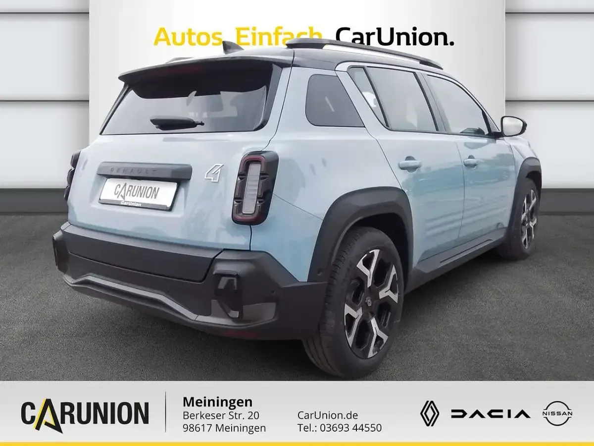 Gebraucht Renault 4 E-Tech Komfort 77 kW (106 PS) 2025 Kumulusblau, black pearlschw SUV