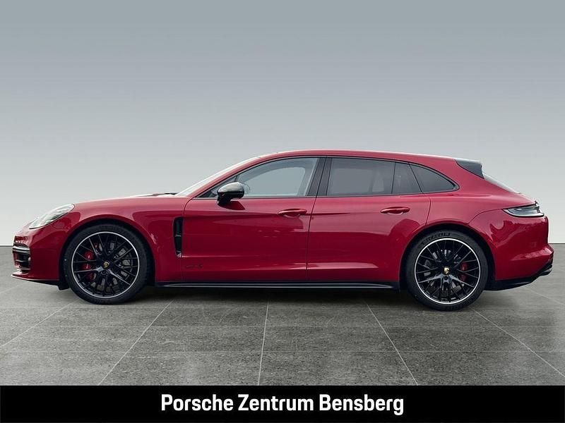 Gebraucht Porsche Panamera GTS Sport Turismo 480 PS (353 kW) 2021 Rot Limousine