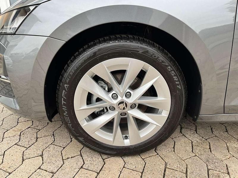 Gebraucht Skoda Octavia Selection 150 PS (110 kW) 2024 Graphitegrau metallic Kombi