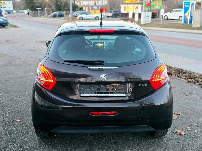 Gebraucht Peugeot 208 68 PS (50 kW) 2012 Braun Kleinwagen