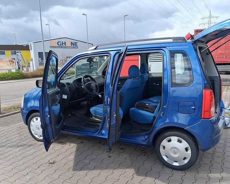 Second-hand Opel Agila 75 CP (55 kW) 2002 Albastru Monovolum