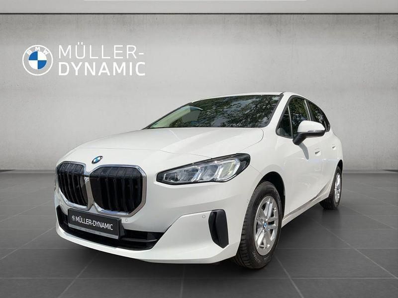 Gebraucht BMW 218 Active Tourer Efficient Dynamics 150 PS (110 kW) 2022 Alpinweiß uni Van / Kleinbus