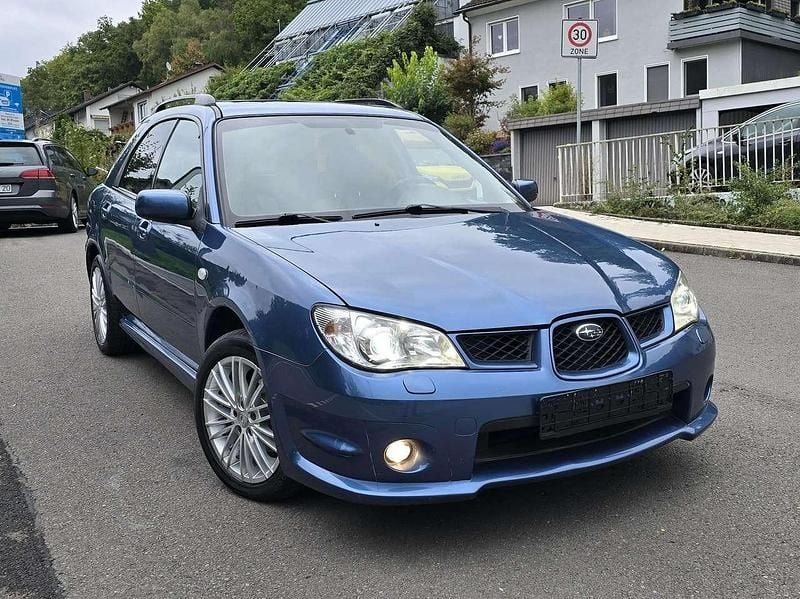 Blau Gebraucht 2006 Subaru Impreza Kombi | 5.990 € (Fairer Preis) - Bild 1/4