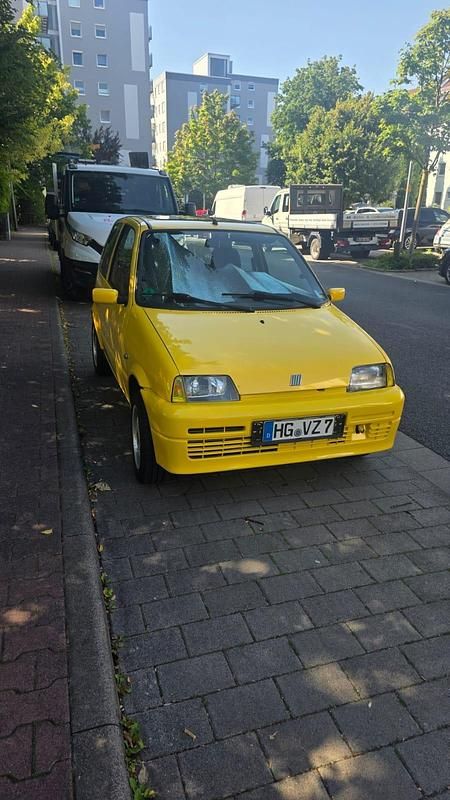 Gelb Gebraucht 1996 Fiat Cinquecento Kleinwagen | 2.400 € - Bild 1/4