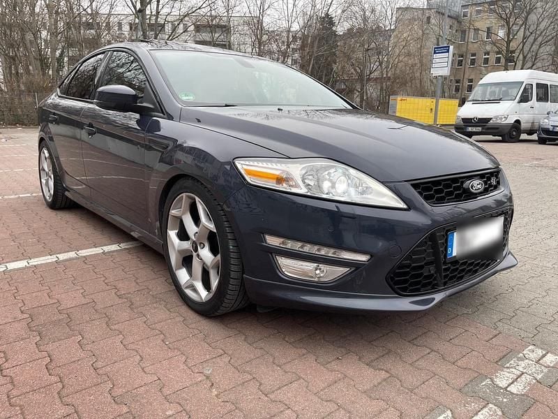 Grau Gebraucht 2010 Ford Mondeo Titanium S Limousine | 5.900 € (Fairer Preis) - Bild 1/4