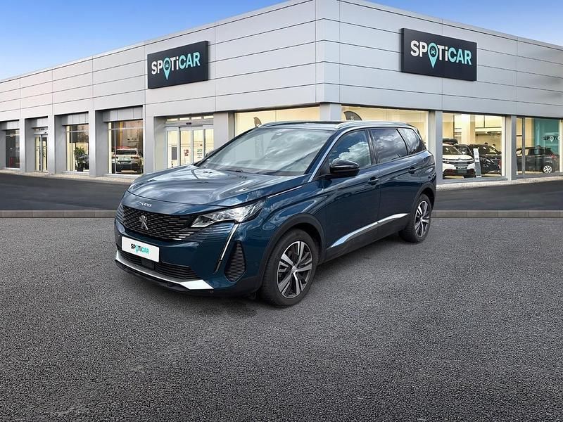Blau Gebraucht 2023 Peugeot 5008 Allure Van / Kleinbus | 26.880 € (Guter Preis) - Bild 1/4