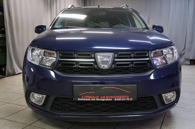 Gebraucht Dacia Logan MCV Lauréate 90 PS (66 kW) 2017 Blau Kombi