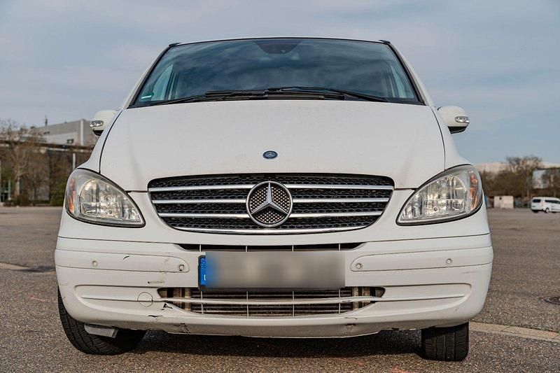 Weiß Gebraucht 2008 Mercedes Viano Van / Kleinbus | 6.500 € (Superpreis) - Bild 1/4