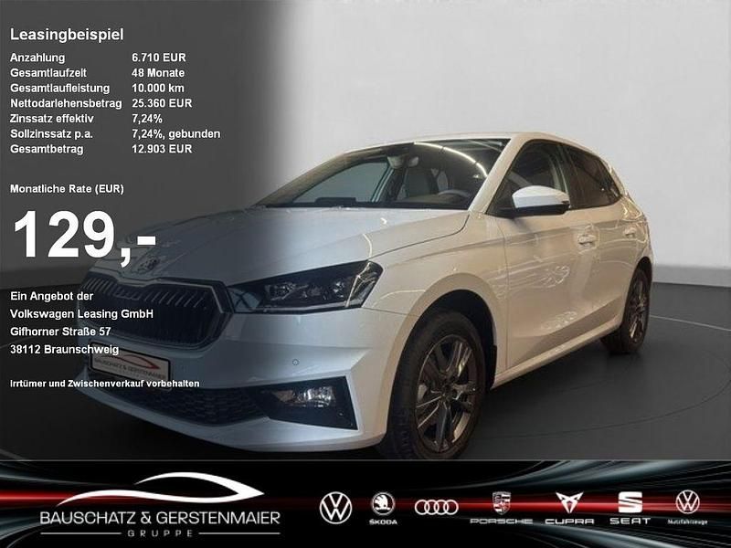 Moonweiß perleffekt Neu 2025 Skoda Fabia Limousine | 25.360 € (Fairer Preis) - Bild 1/4