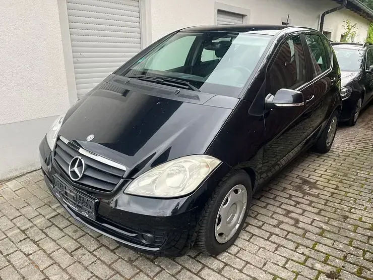 Gebraucht Mercedes A180 109 PS (80 kW) 2008 Schwarz Limousine