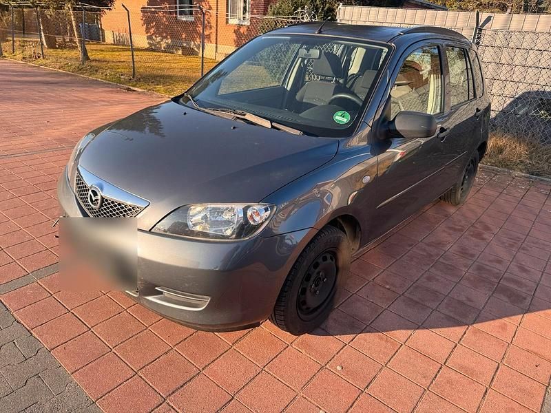 Second-hand Mazda 2 75 CP (55 kW) 2003 Gri Hatchback