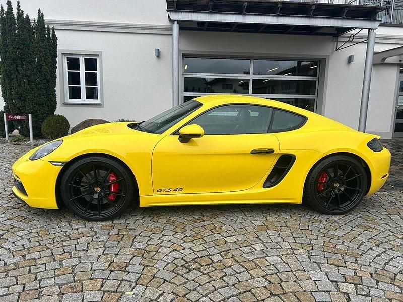 Gebraucht Porsche Cayman GTS 400 PS (294 kW) 2024 Gelb Coupé