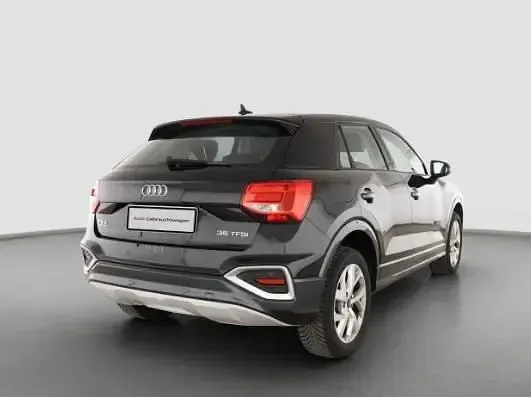 Gebraucht Audi Q2 Advanced Plus 150 PS (110 kW) 2026 Mythosschwarz metallic SUV