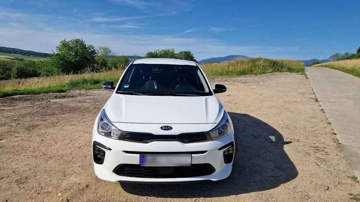 Gebraucht Kia Rio GT-Line 120 PS (88 kW) 2018 Weiß Limousine