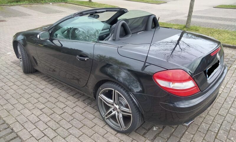 Gebraucht Mercedes SLK350 272 PS (200 kW) 2007 Schwarz Cabrio
