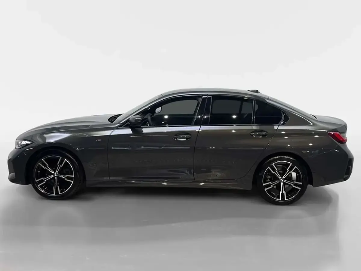 Gebraucht BMW 320 M Sport 190 PS (139 kW) 2025 Bmw individual dravitgrau meta Limousine