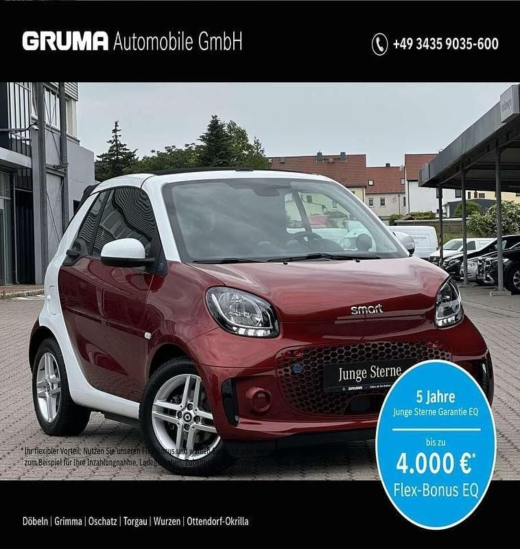 Bodypanels in carmine red () Gebraucht 2022 Smart ForTwo Electric Drive Passion Cabrio | 12.960 € (Guter Preis) - Bild 1/4