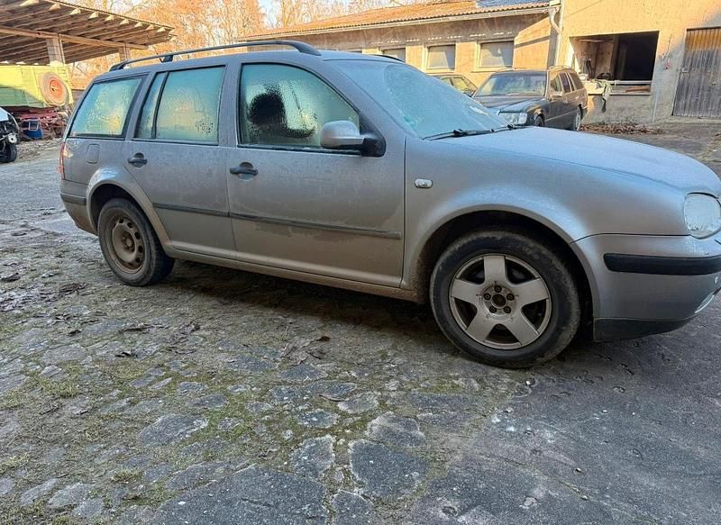 Gebraucht VW Golf IV 131 PS (96 kW) 2002 Grau Kombi