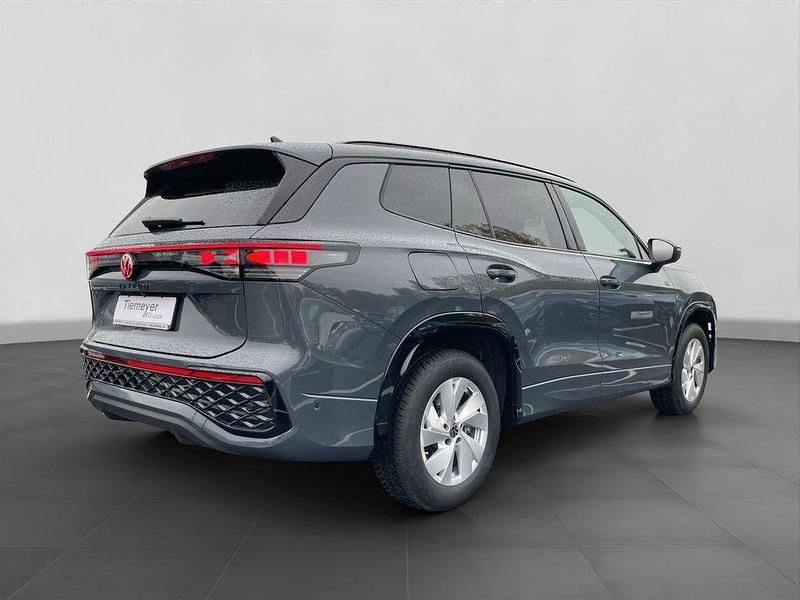 Gebraucht VW Tayron Style 193 PS (141 kW) 2025 Grau SUV