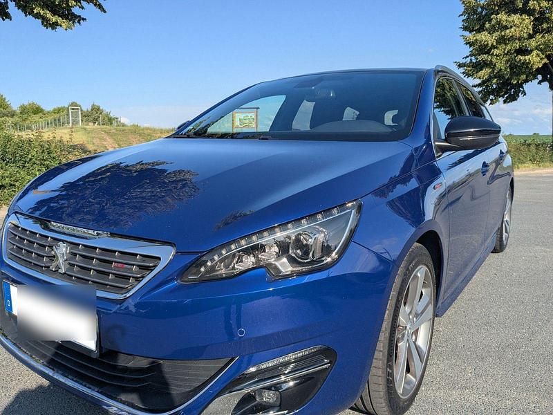 Blau Gebraucht 2017 Peugeot 308 GT-line Kombi | 7.600 € (Guter Preis) - Bild 1/4