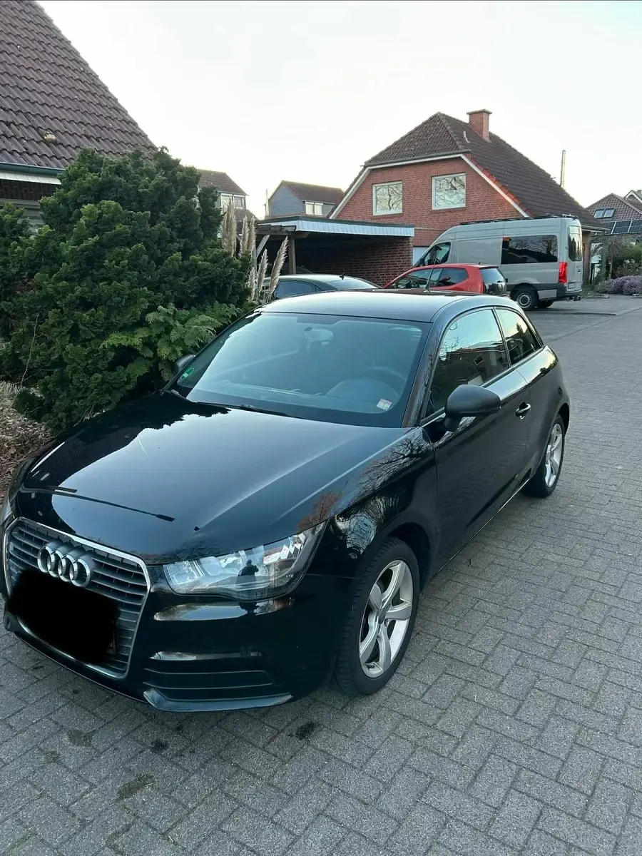 Second-hand Audi A1 90 CP (66 kW) 2013 Negru Hatchback