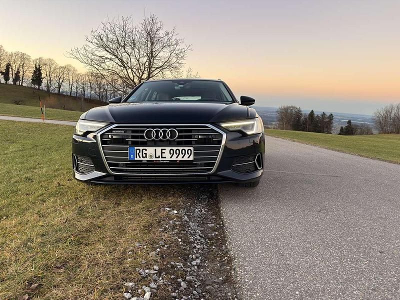 Gebraucht Audi A6 Design 231 PS (169 kW) 2020 Blau Kombi