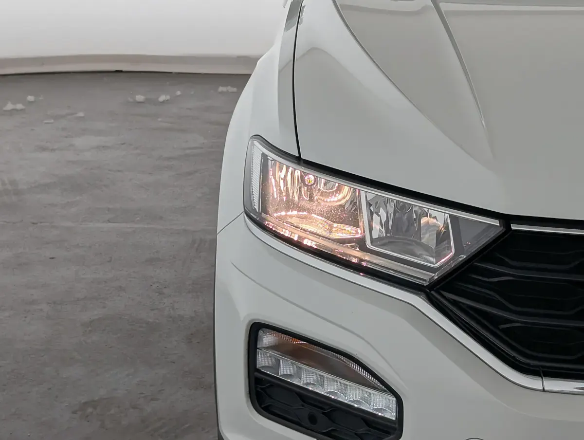 Gebraucht VW T-Roc Style 110 PS (80 kW) 2021 Weiß SUV
