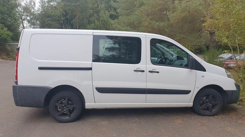Gebraucht Peugeot Expert 128 PS (94 kW) 2014 Weiß Van
