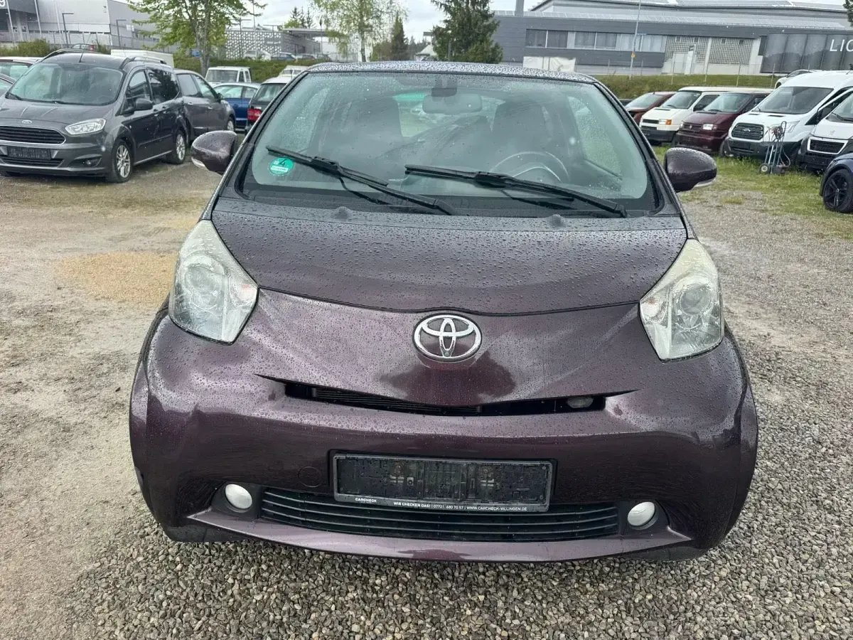 Gebraucht Toyota iQ 98 PS (72 kW) 2009 Kleinwagen