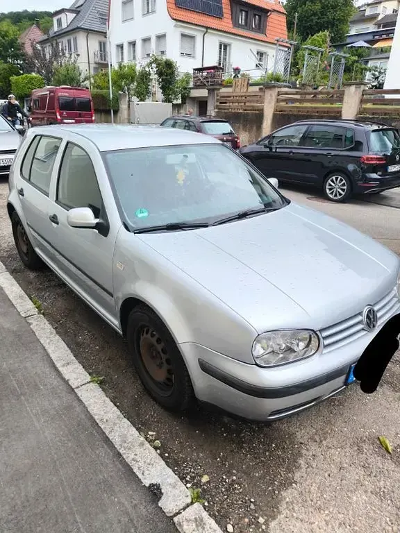 Gebraucht VW Golf IV 90 PS (66 kW) 2000 Silber Limousine