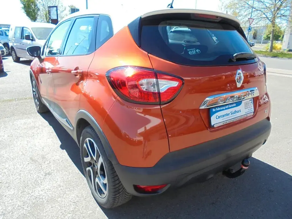 Gebraucht Renault Captur Dynamique 90 PS (66 kW) 2013 Orange SUV