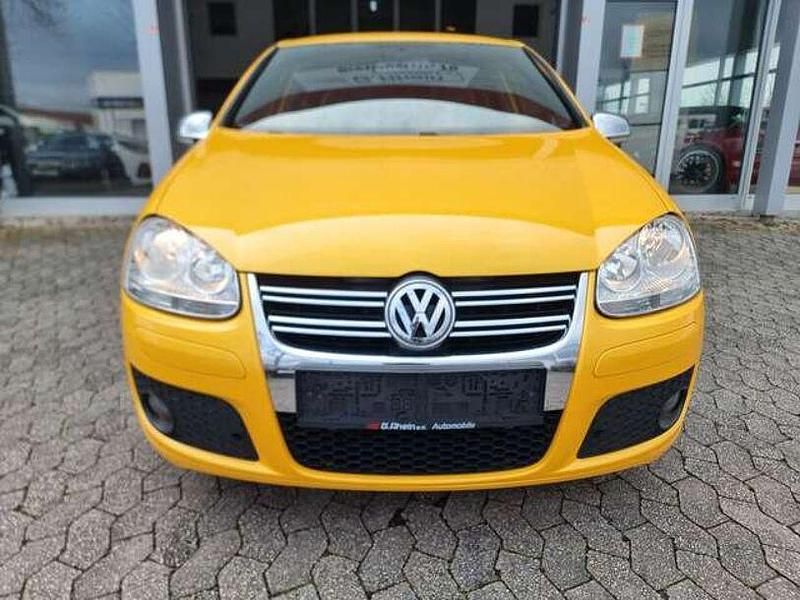 Gebraucht VW Golf V 140 PS (102 kW) 2006 Gelb Kleinwagen