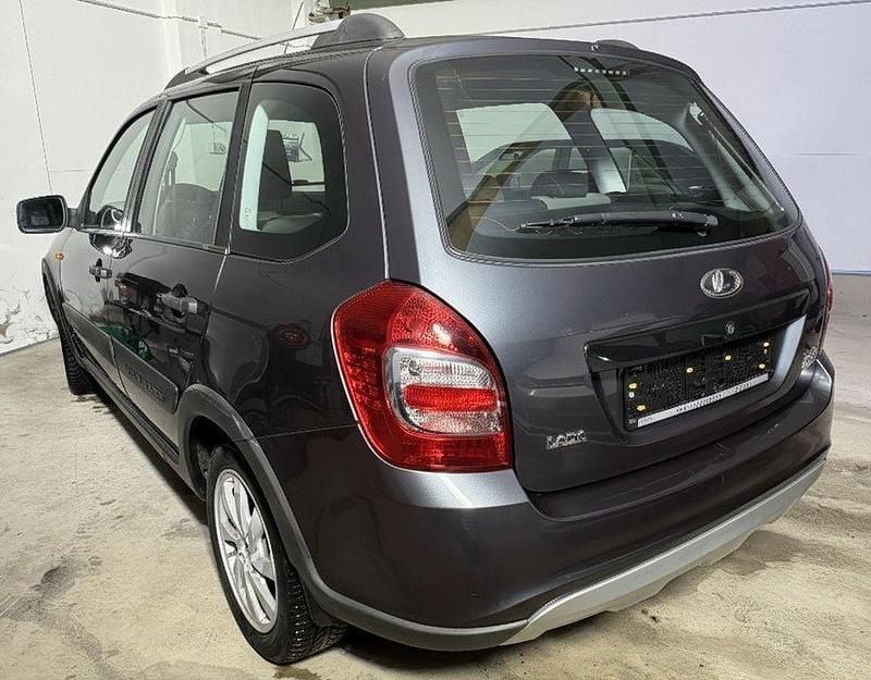 Gebraucht Lada Kalina 87 PS (63 kW) 2019 Grau Kombi