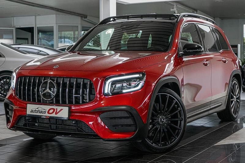Rot Gebraucht 2021 Mercedes GLB35 AMG SUV | 47.900 € (Etwas zu teuer) - Bild 1/4