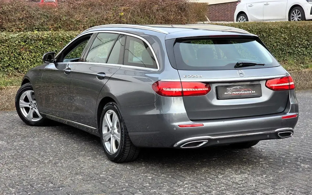 Brugt Mercedes E220 194 HK (142 kW) 2017 Grå Stationcar