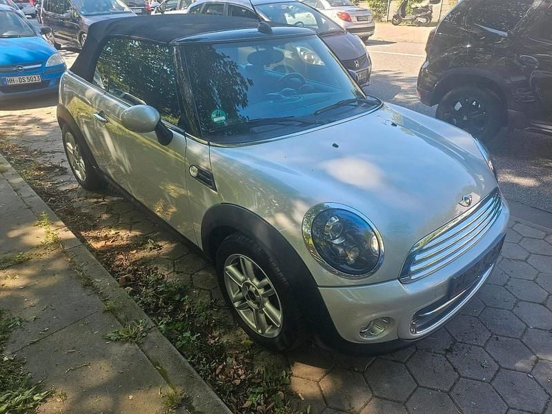Gebraucht Mini Cooper Cabriolet 122 PS (89 kW) 2012 Silber Cabrio