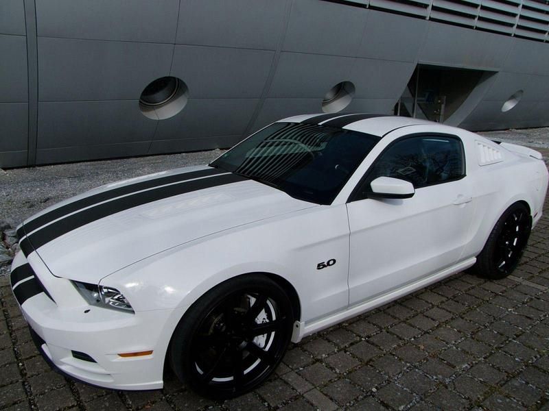 Gebraucht Ford Mustang 446 PS (328 kW) 2012 Weiß Limousine